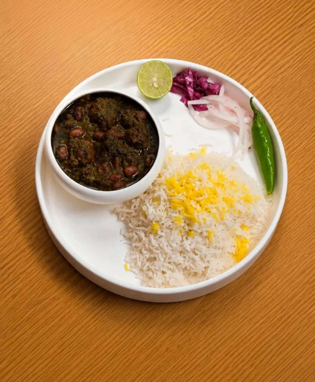 چلو قورمه سبزی